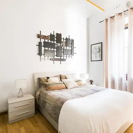 Home House Borgo Pio 195-2